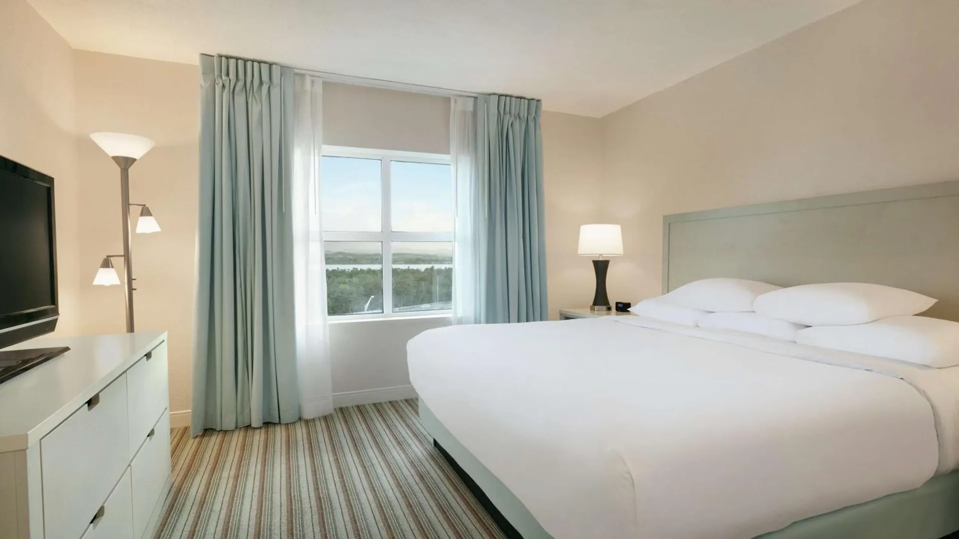 Embassy Suites Hotel San Juan Hotel y Casino
