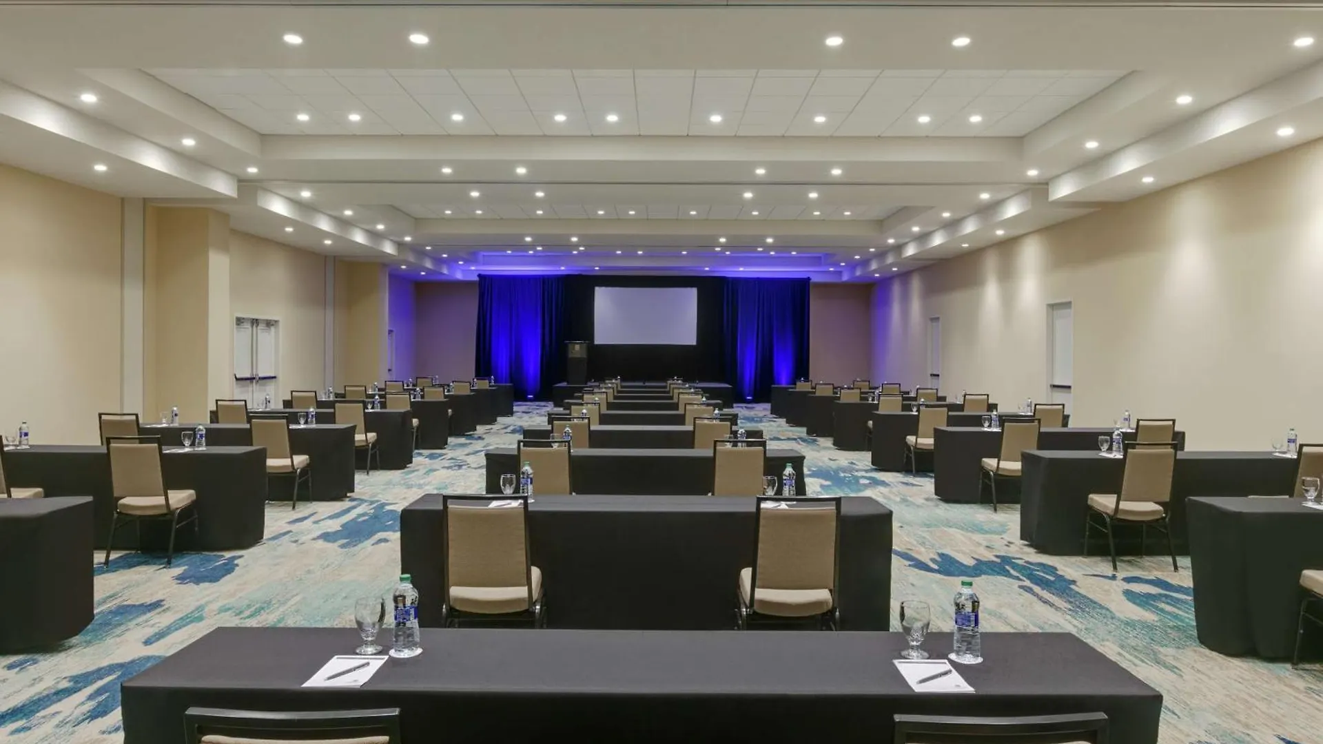 Embassy Suites By Hilton San Juan - Hotel & Casino
