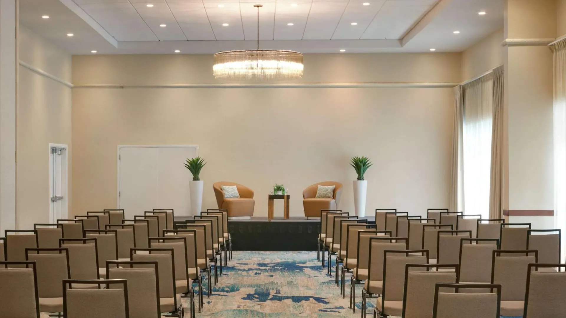 Embassy Suites By Hilton San Juan - Hotel & Casino
