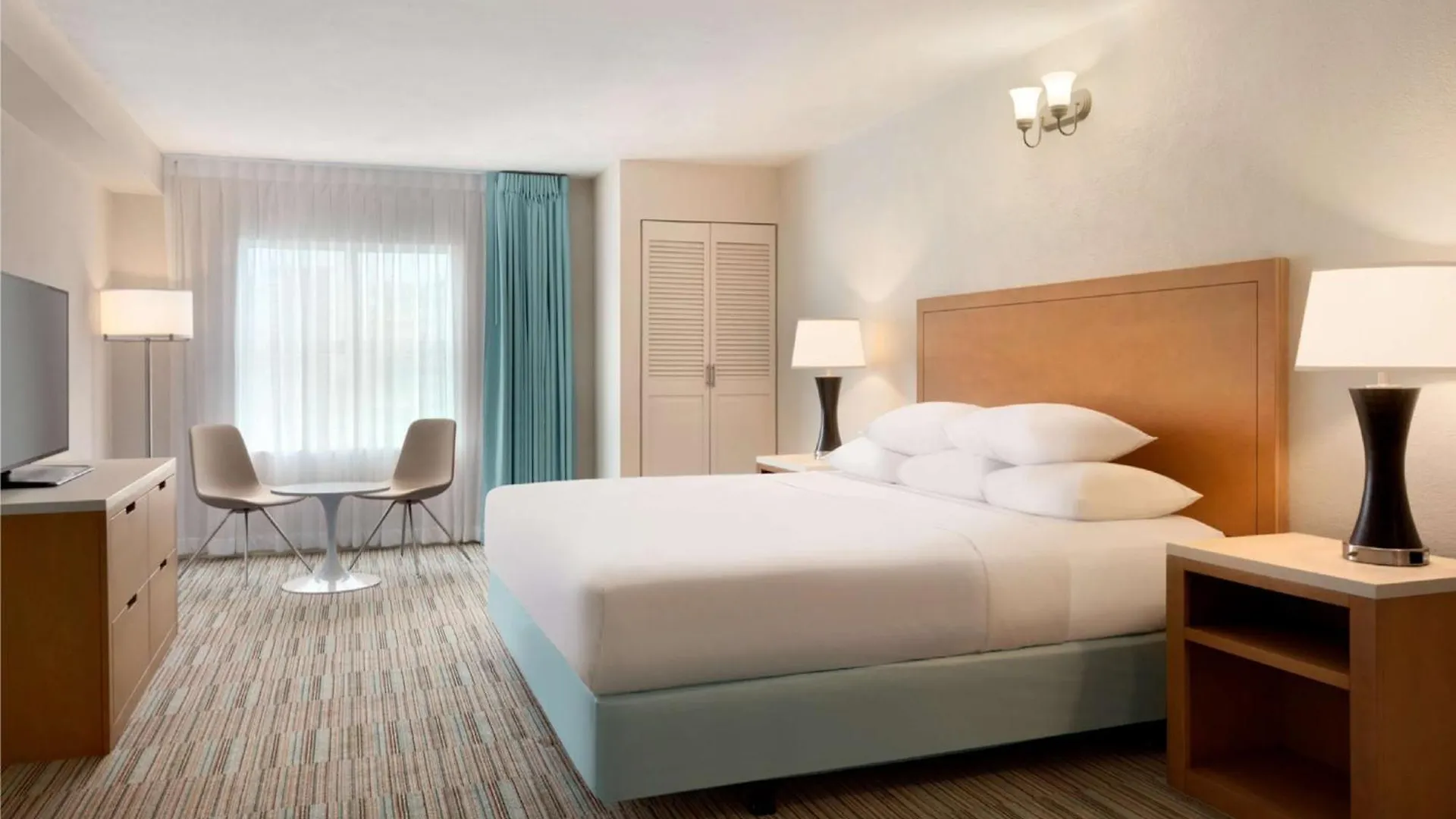Embassy Suites By Hilton San Juan - Hotel & Casino Resort