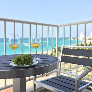 Front At Marbella Apartment